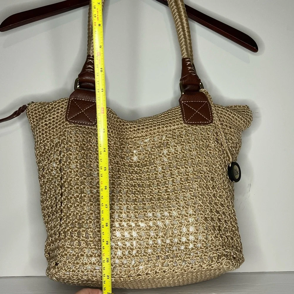 Vintage The Sak Macrame Gold Undertone Large Hobo Bag Shoulder Purse & Fob
